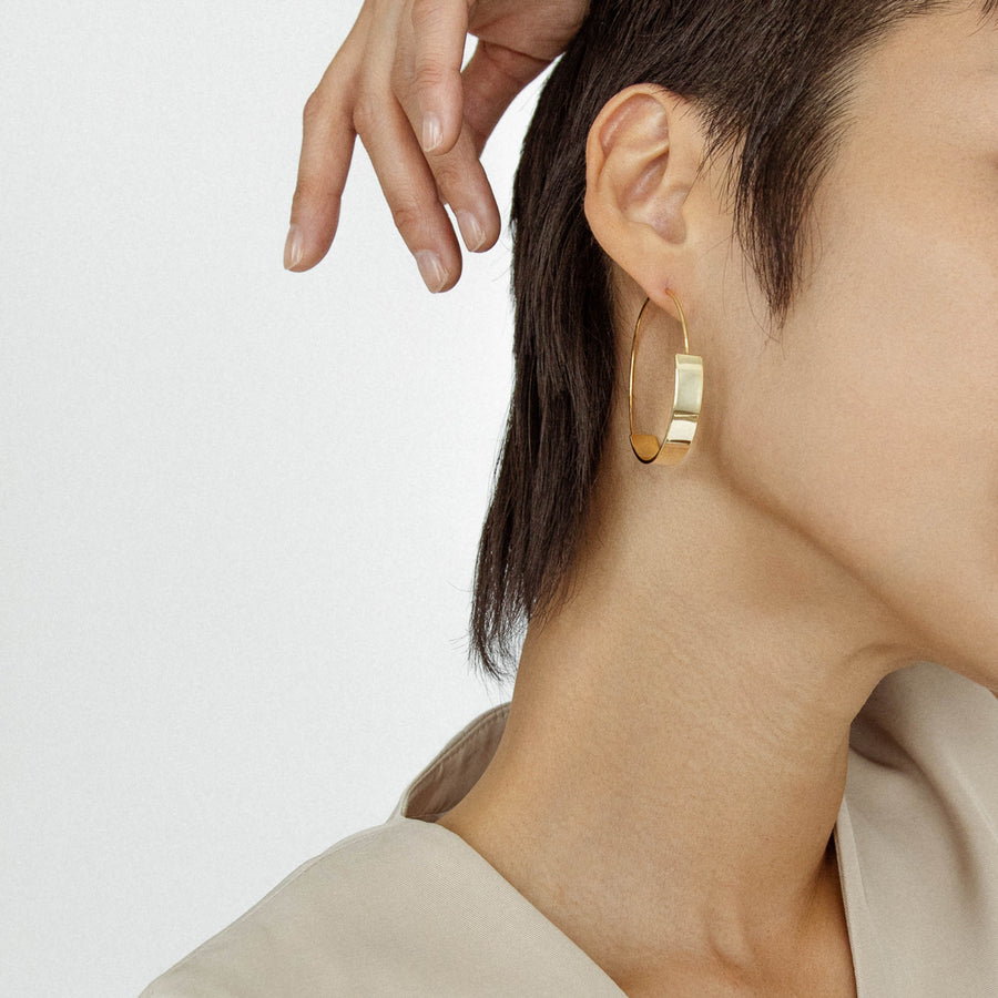 Mia Hoop | SHASHI Gold Hoops Earrings