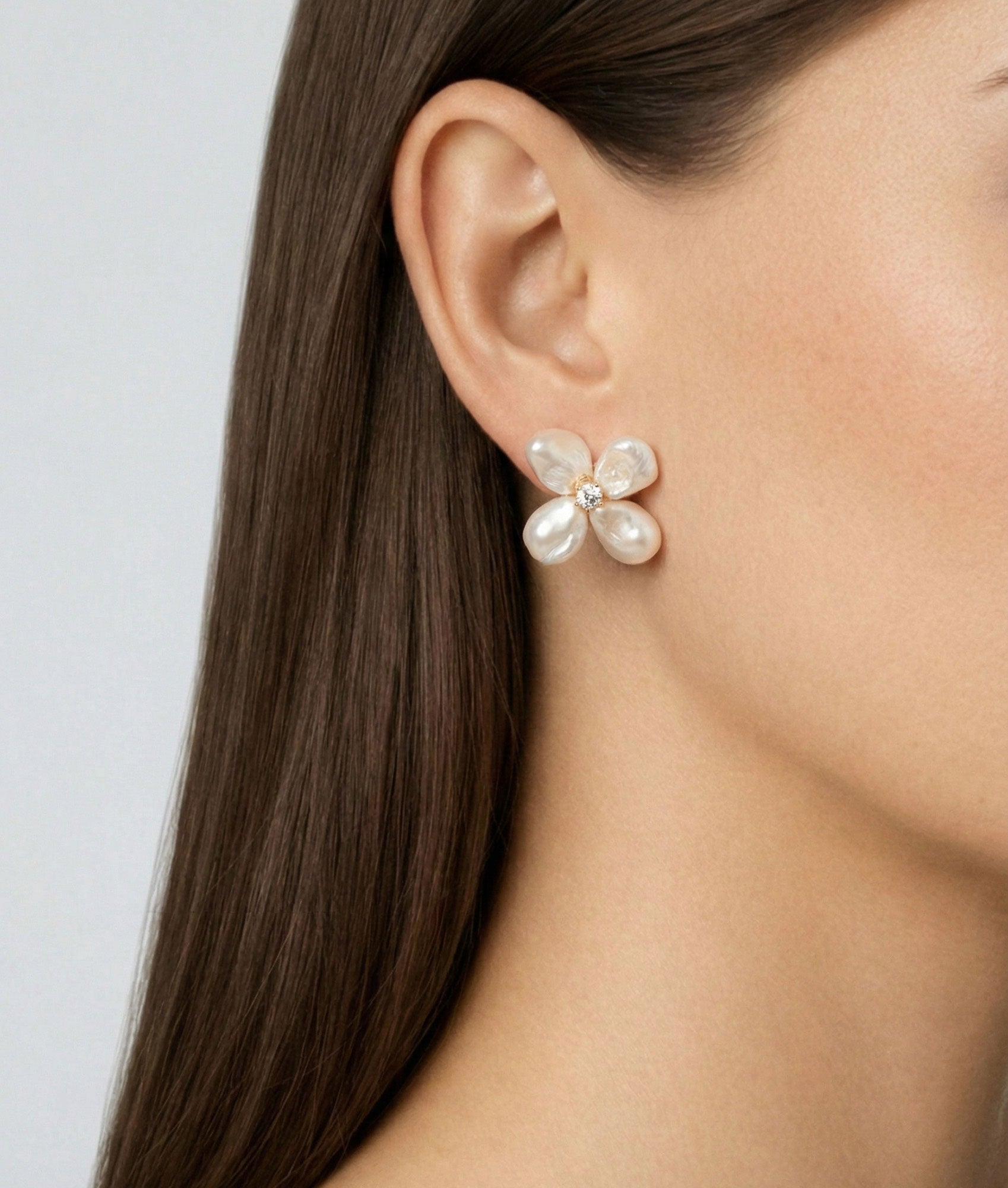 Flower Pearl Earrings
