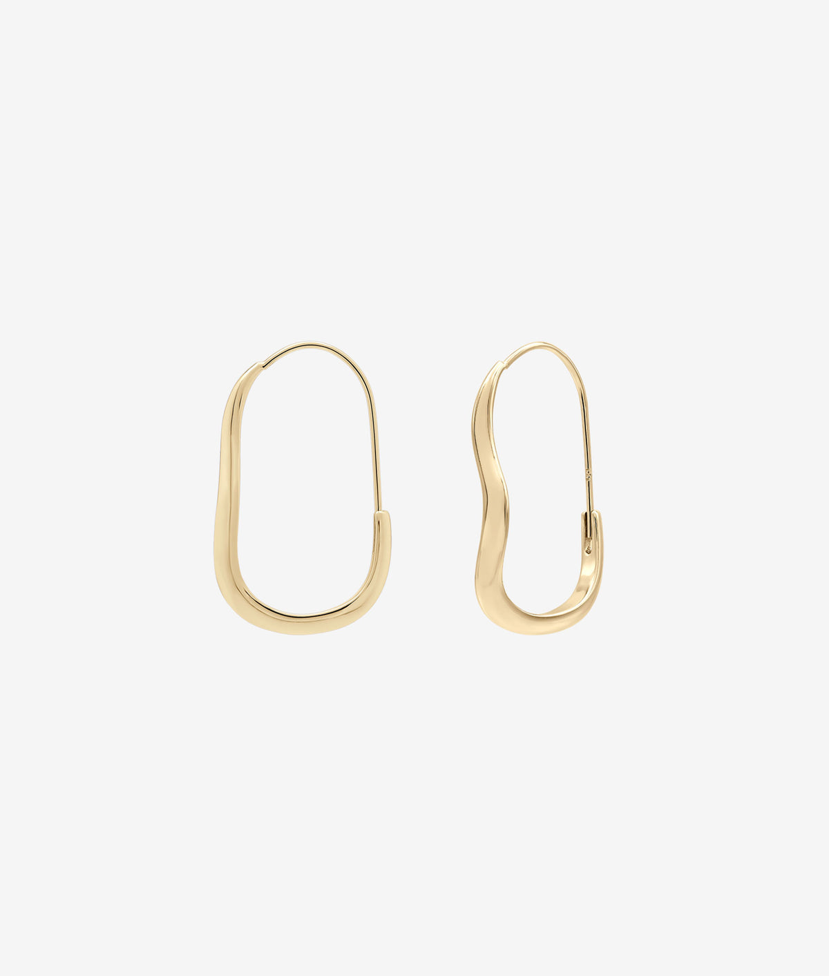 Mia Wave Hoop Earring