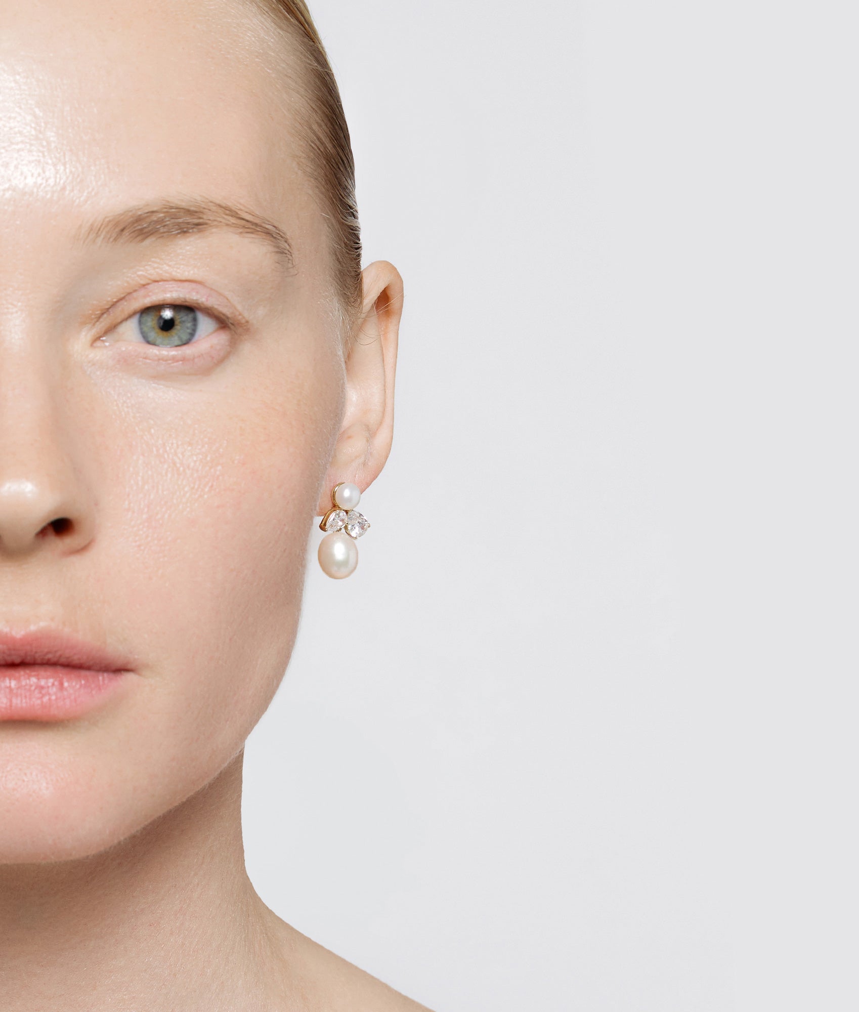 Cecillia Pearl Earring