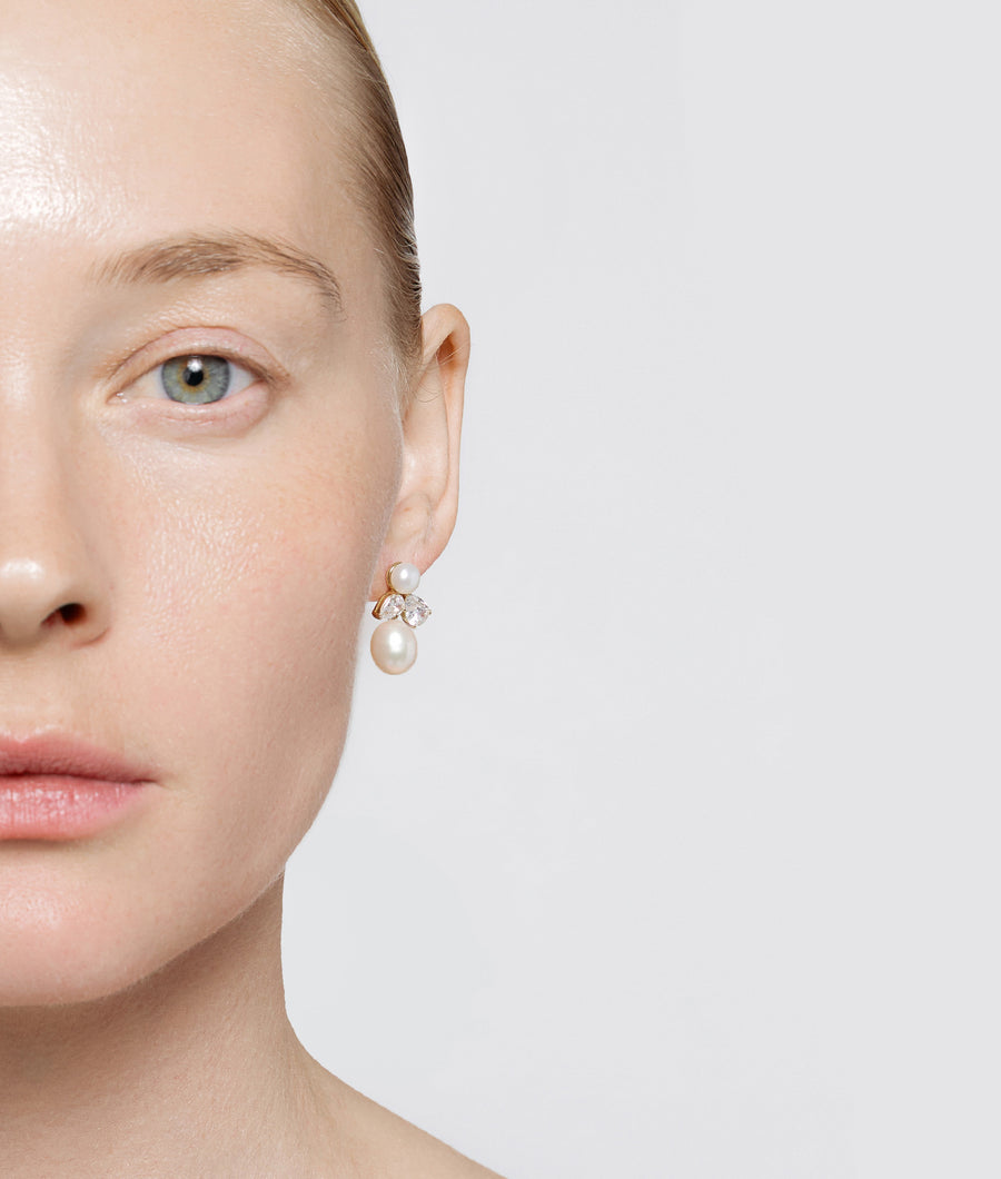 Cecillia Pearl Earring