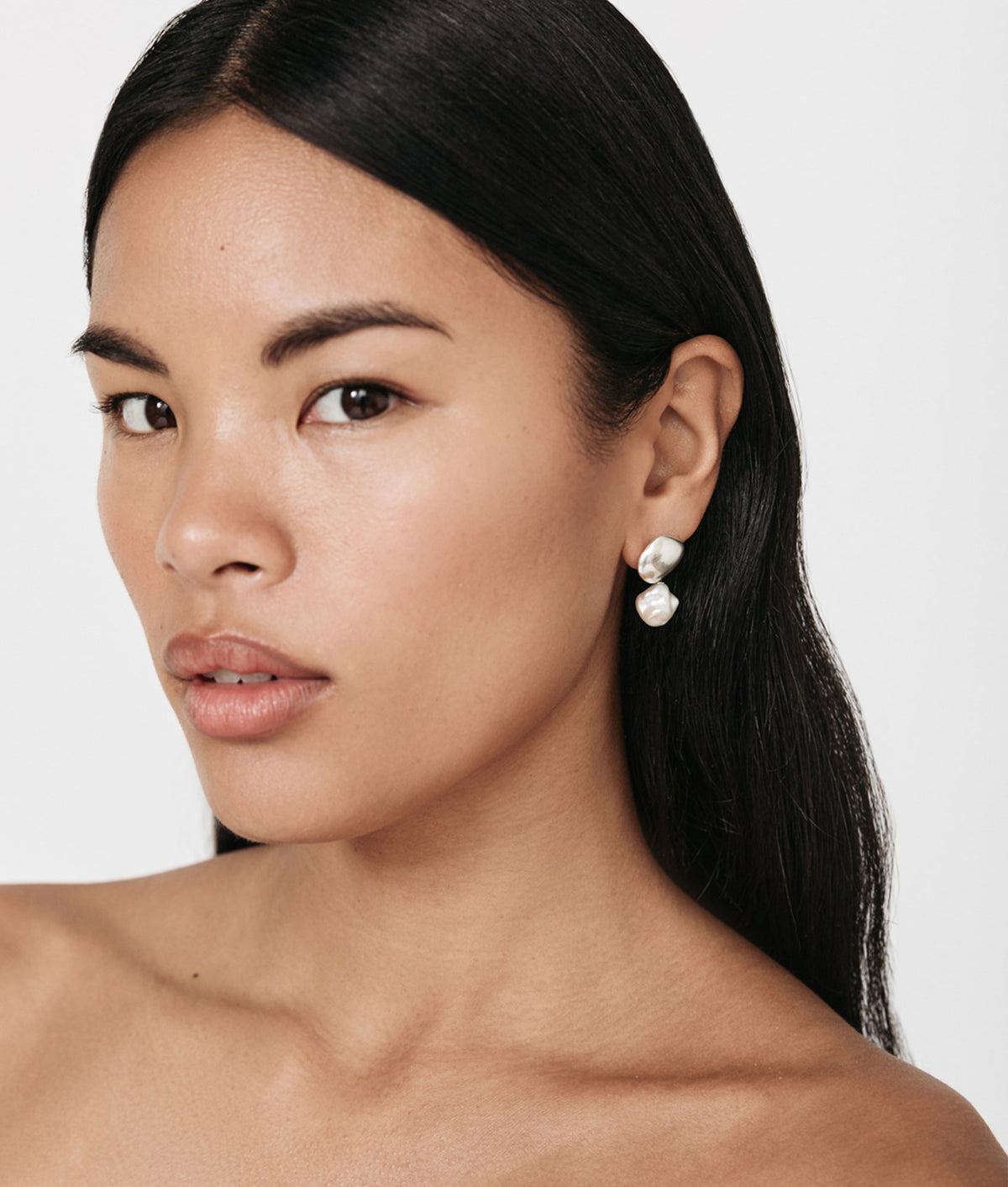 Silver Pearl Drop Earring