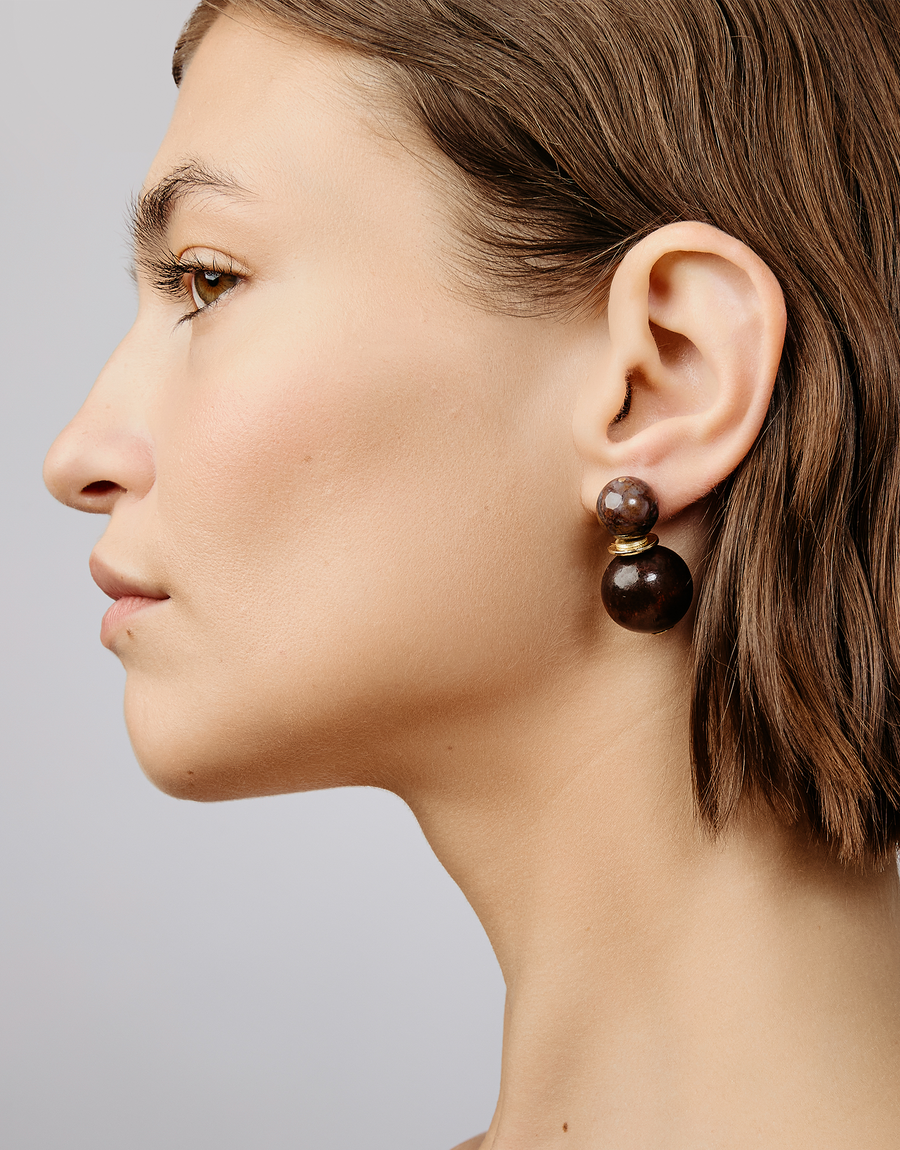 Bois Earring in Brown