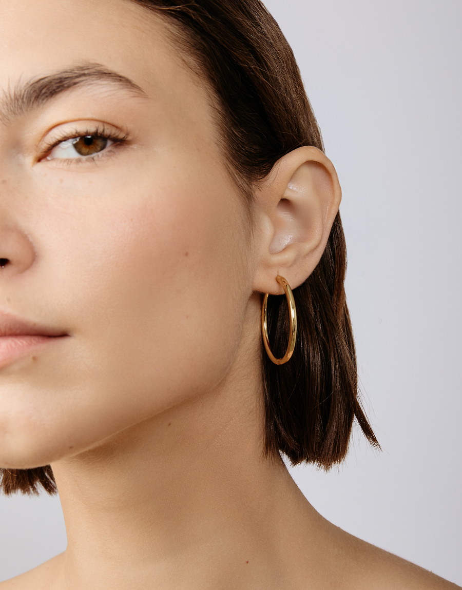 Essential Hoop Earring