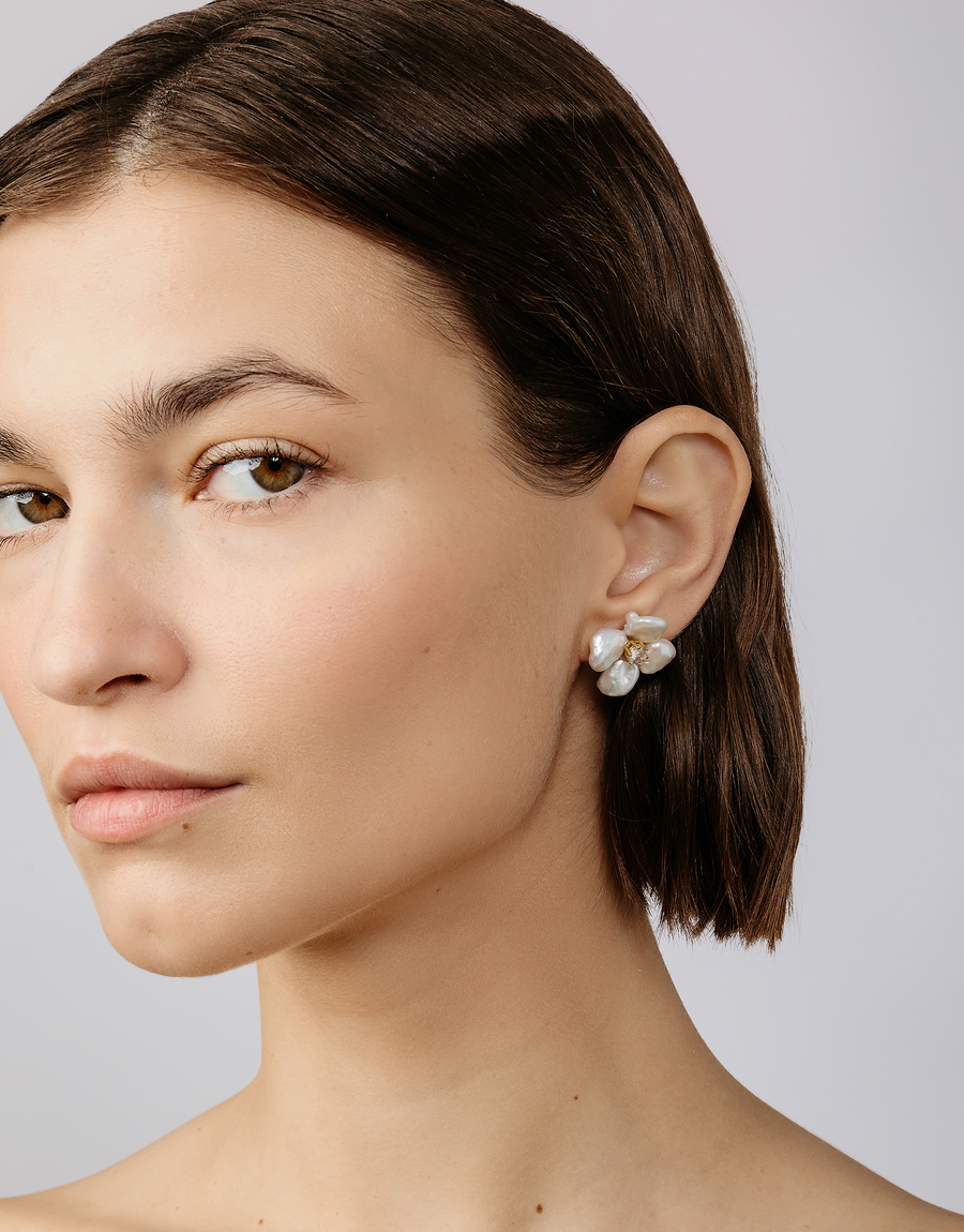 Flower Pearl Earrings