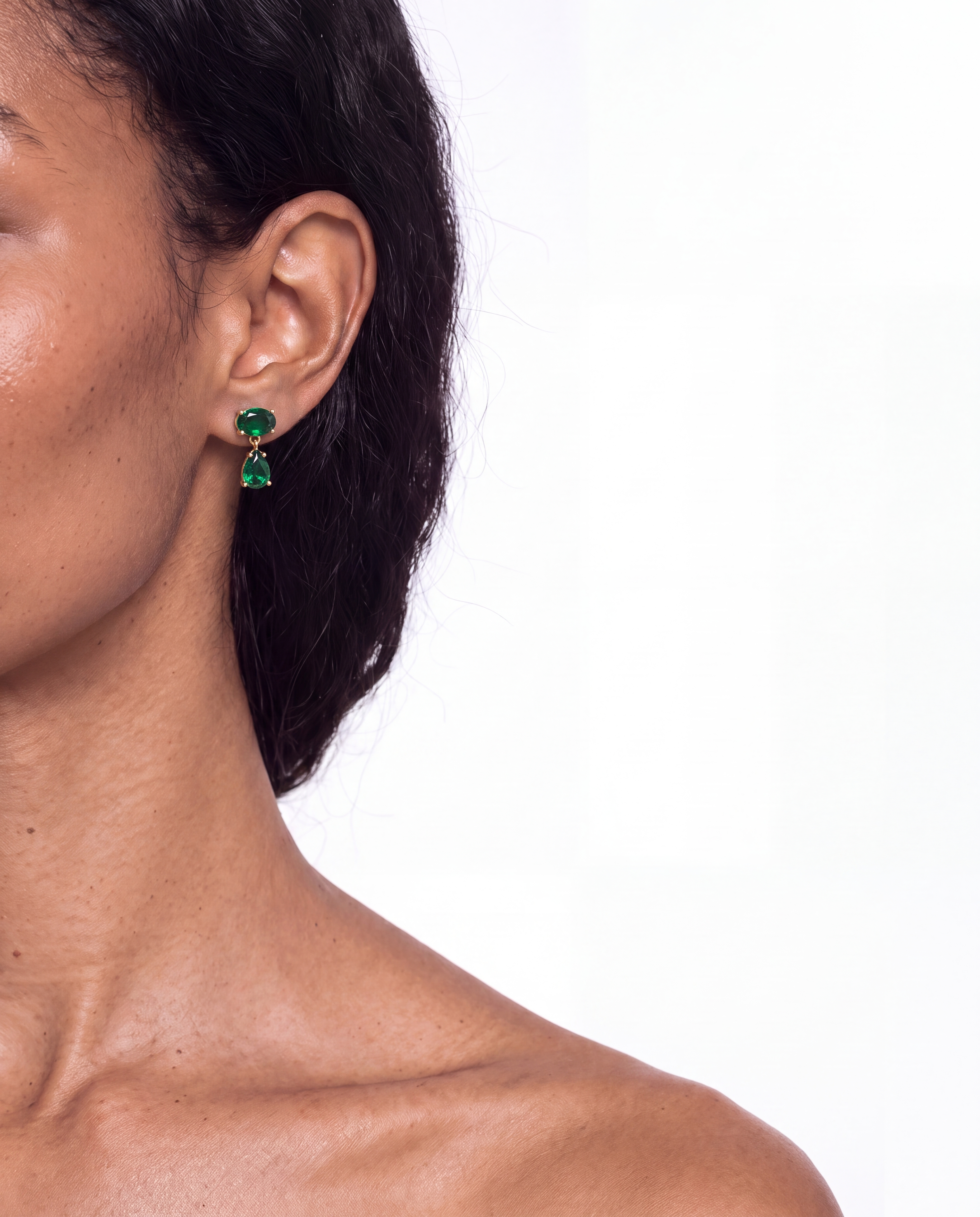 Bezel Drop Emerald Earring