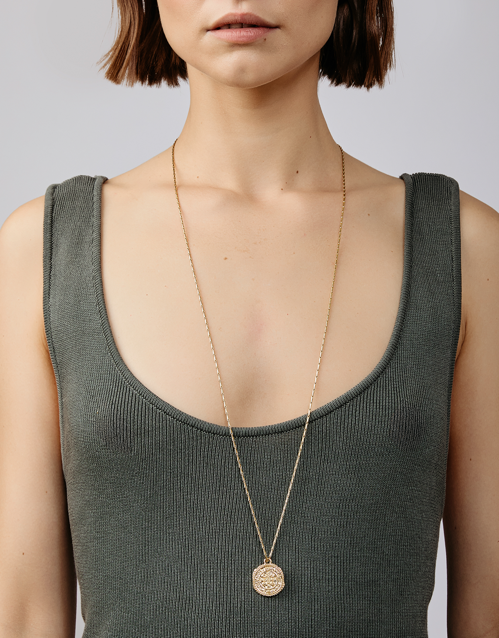 Medallion Chain Necklace